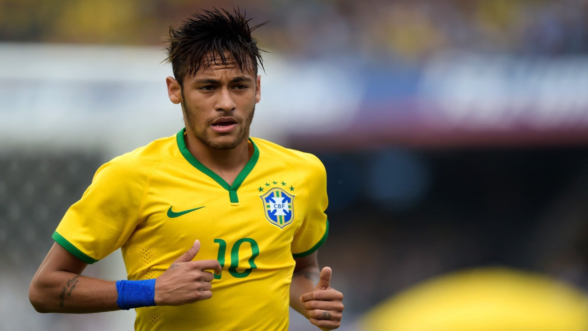 冰岛式防守锁死红军，阿什拉夫关键节点连击定乾坤